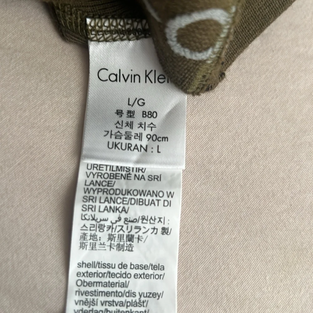 Calvin Klein Bra - Picture 2 of 2